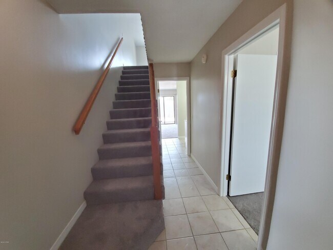 Building Photo - 4821 Hispaniola St