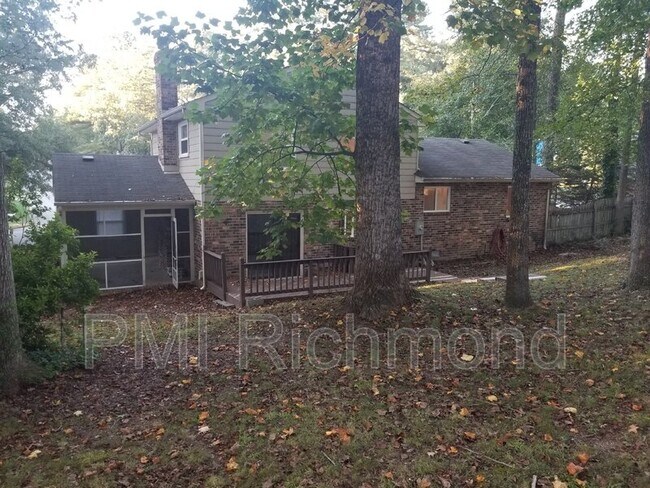 Building Photo - 12345 Little Pond Ln
