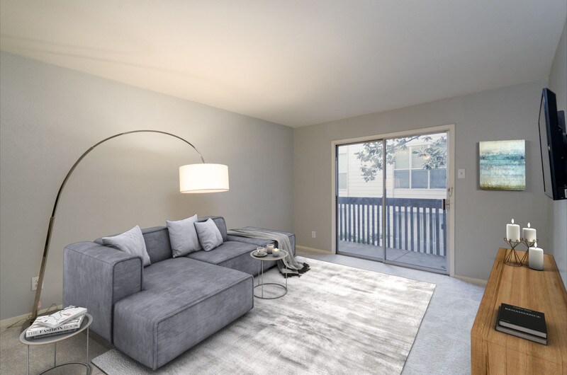 Foto principal - 4859 Cedar Springs Rd
