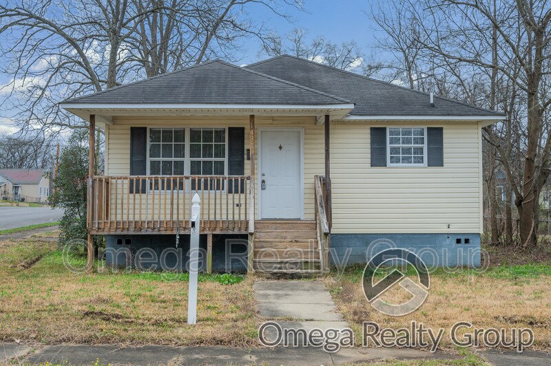 Primary Photo - 1431 7th Ave N