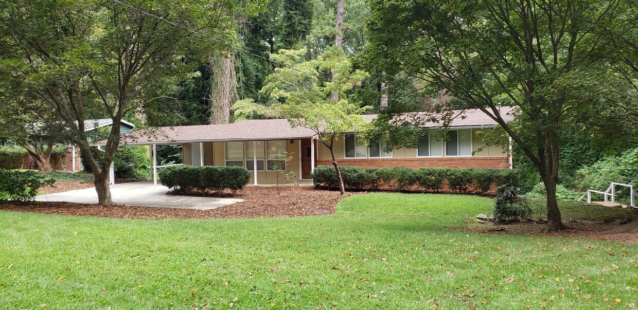 2738 Addison Dr, Doraville, GA 30340 House Rental in Doraville, GA