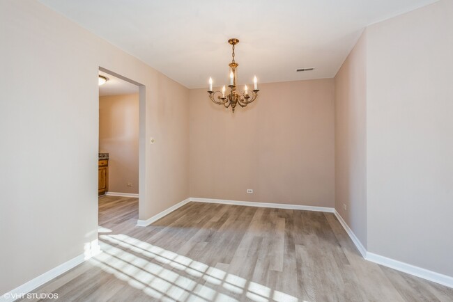 Building Photo - 1736 Harrow Ct