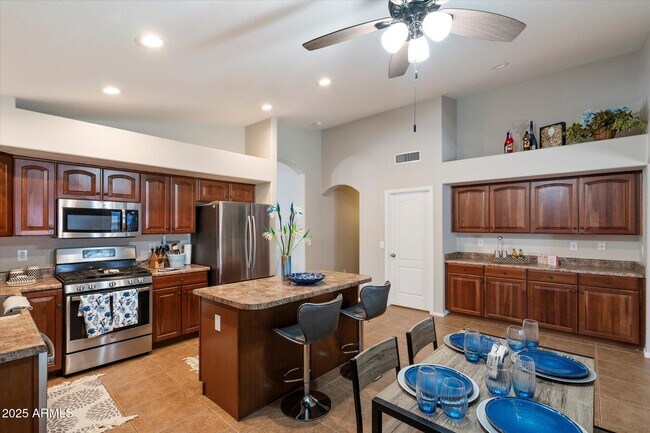 Foto del edificio - 42187 W Chisholm Dr