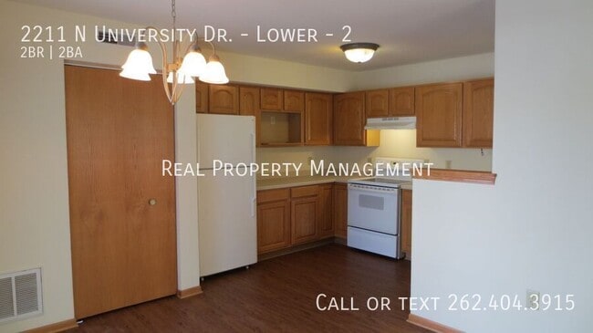 Foto del edificio - 2211 N University Dr