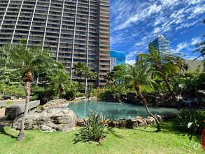 Building Photo - 1255 Nuuanu Ave
