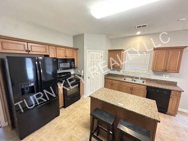 Building Photo - Home for Rent in Fultondale **PRICE DROP**