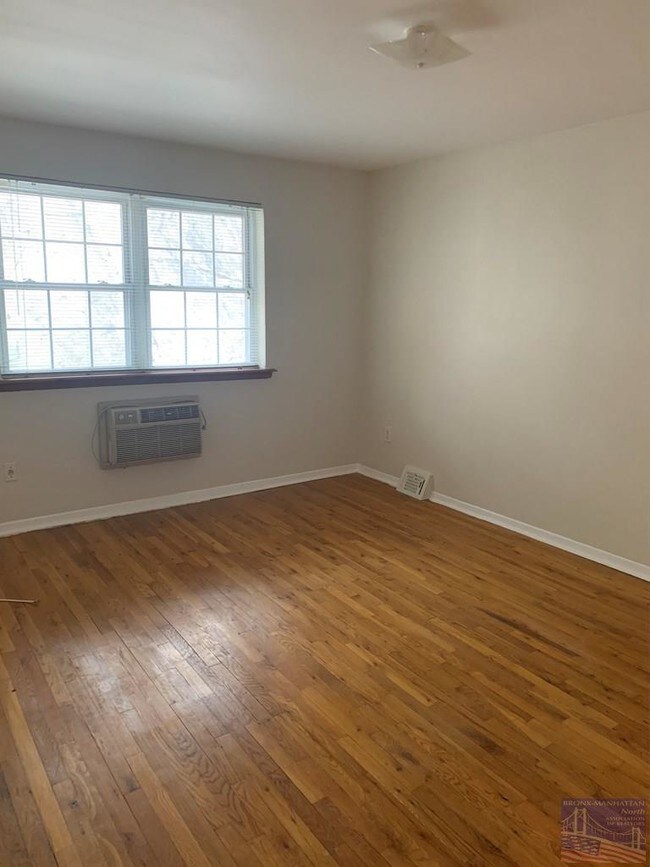Foto del edificio - 5465 Fieldston Rd
