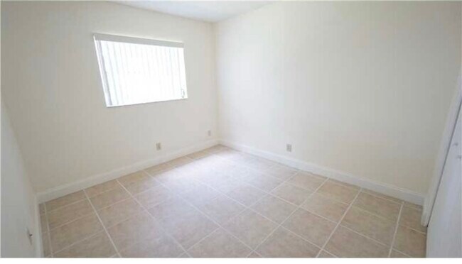 Foto del edificio - 5186 NE 6th Ave