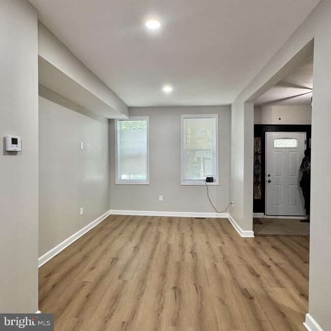 Foto del edificio - 2216 Whittier Ave