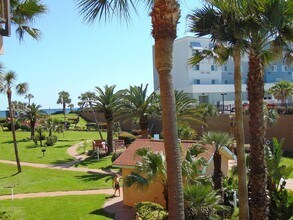 Building Photo - 9520 Seawall Blvd Building Photo - 9520 Seawall Blvd