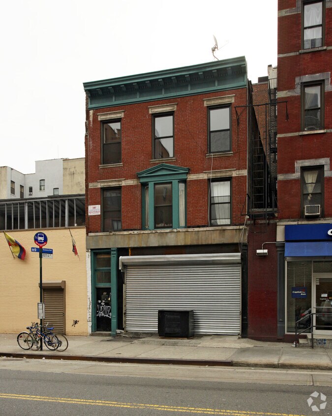 Building Photo - 40 Avenue C