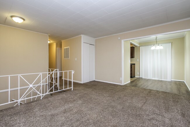 Foto del edificio - Call for Details!!! 317-793-3770