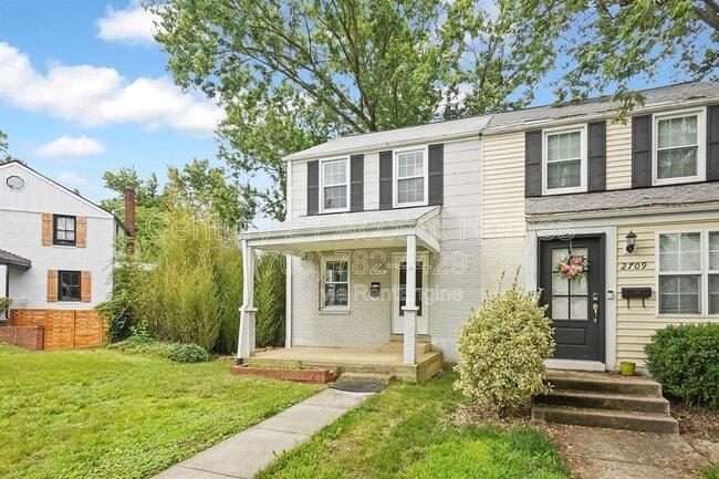 Building Photo - 2707 Jefferson Dr