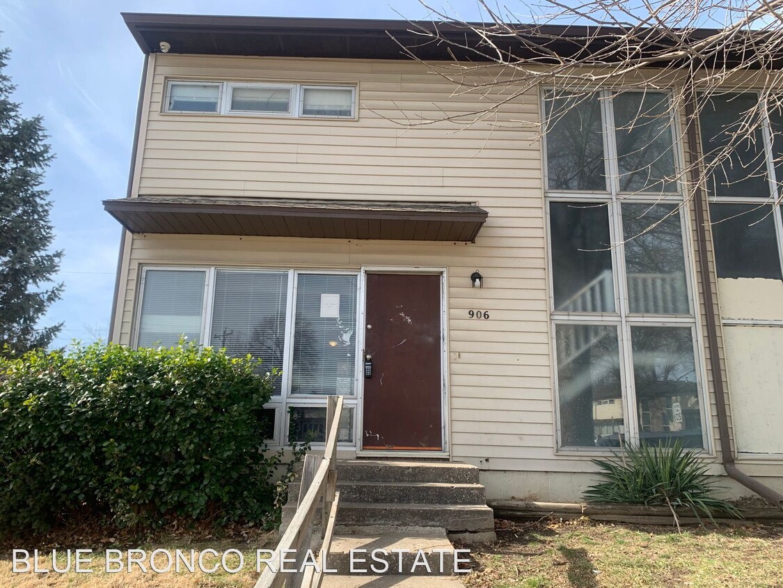 Primary Photo - 3 br, 1.5 bath House - 906 N 71st St.