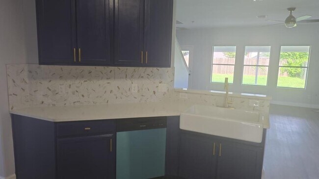 Foto del edificio - 12103 Landsdown Ridge Way