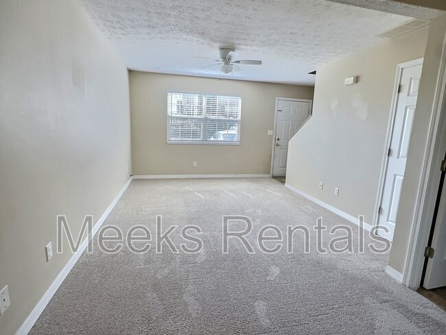Building Photo - 120 Mt Vernon Ln
