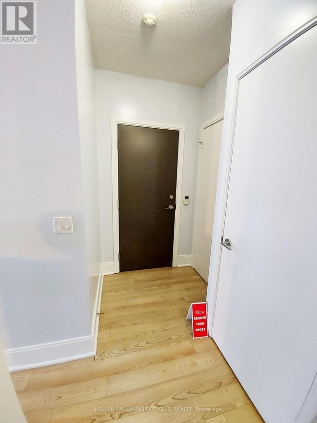 Building Photo - 181 Wynford Dr