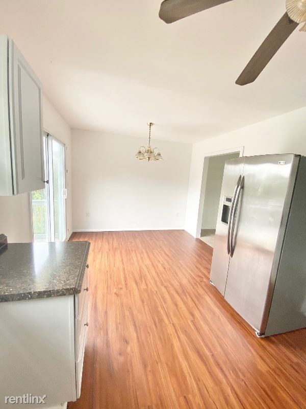 Building Photo - 4 br, 2 bath House - 231 Sycamore Rd