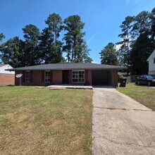 Building Photo - 3313 Greening Ln