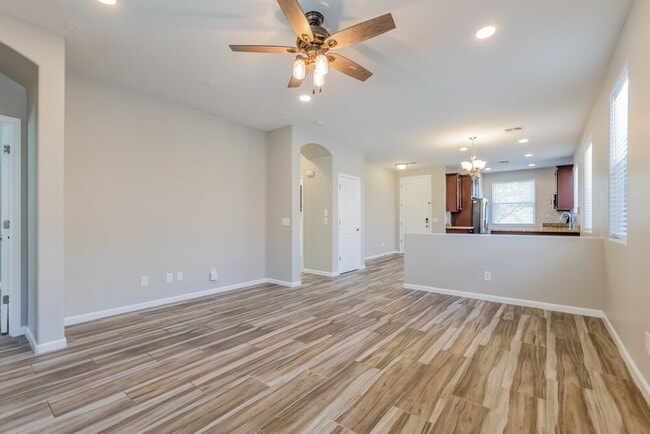 Building Photo - 3049 S Sailors Way