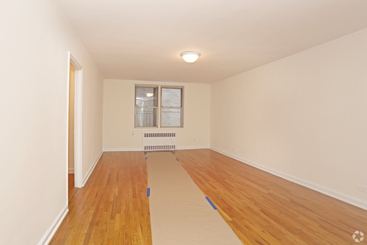 Primary Photo - Thirty East End