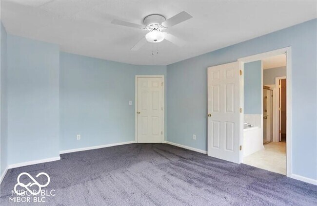 Foto del edificio - 4344 Teakwood Ln