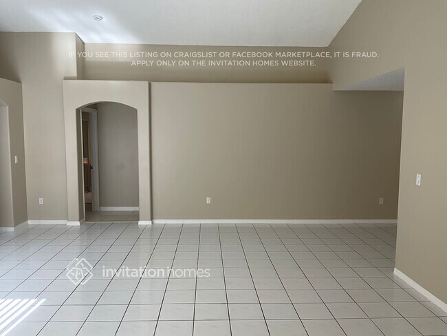 Foto del edificio - 18863 NW 24th Ct