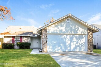 Building Photo - 8167 Fort Chiswell Trail