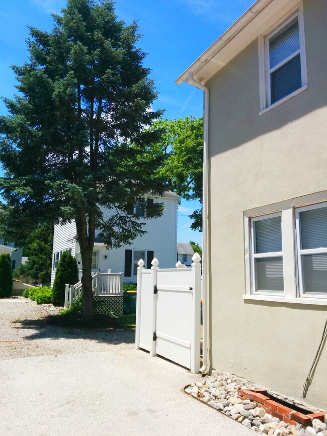 Foto del edificio - 32 Waterloo Ave