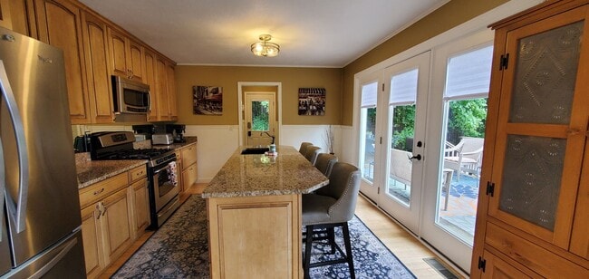 Foto del edificio - Off-Season Rental | Available 10/15/25 – 5...