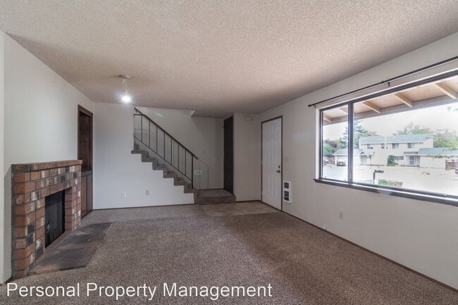 Building Photo - 3 br, 1.5 bath House - 14614 SE 17th Circle