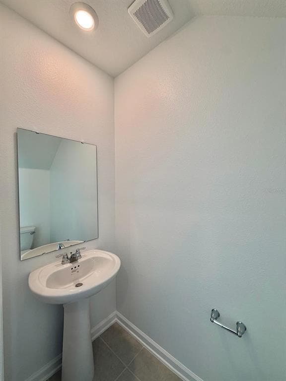 Foto del edificio - 2134 Chris Dr