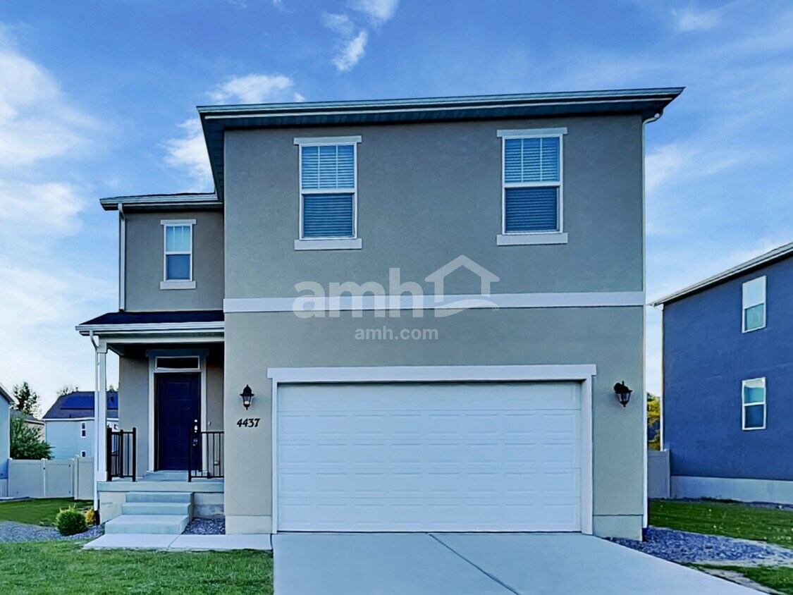 Primary Photo - 4437 N Morgan Way