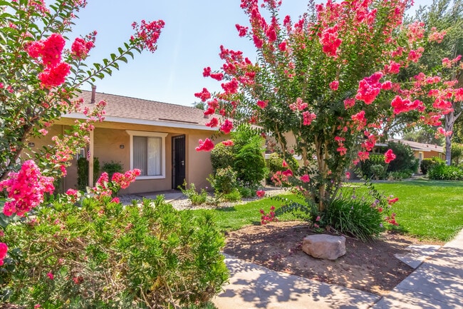 Building Photo - Providence Pointe