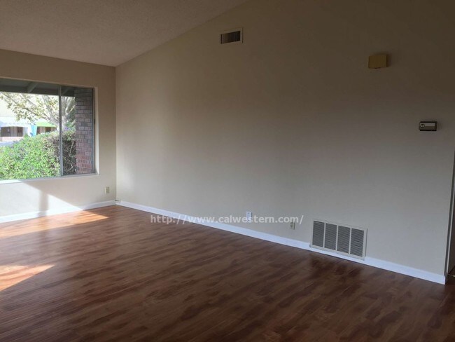 Building Photo - 1788 Grand Teton Dr