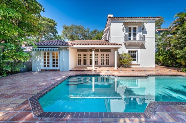 Foto del edificio - 3240 Morris Ln