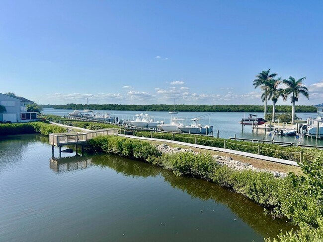 Building Photo - 2486 Harbour Cove Dr