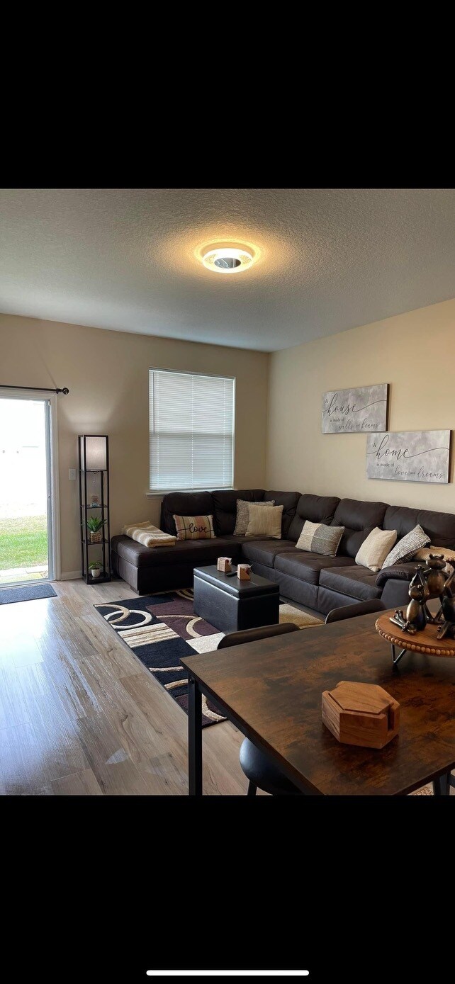 7791 Merchants Way, Jacksonville, FL 32222 Townhome Rentals in Jacksonville FL