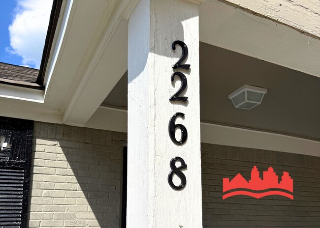 Foto del edificio - 2268 Jackson Ave