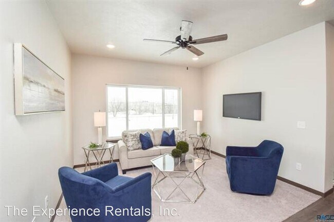 Foto del edificio - 2 br, 2 bath House - 6205 S Alki