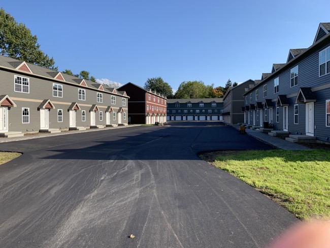 Two Story 3 BR units - 2613 Garvey Lane