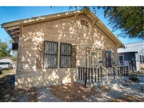Building Photo - 639 Canton