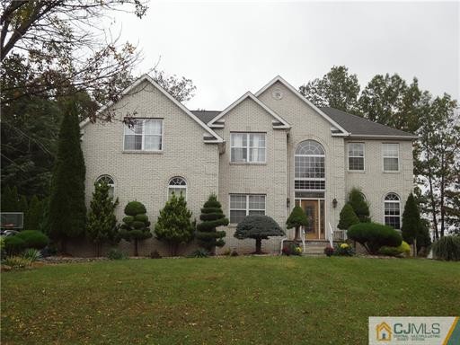 Primary Photo - 6 Red Oak Ct