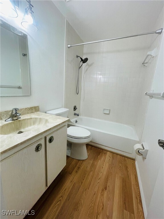 Building Photo - 7092 Nantucket Cir