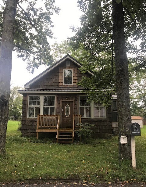 Primary Photo - 204 Seneca Ave