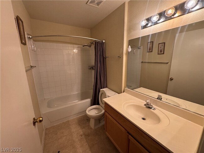 Foto del edificio - 8410 Eldora Ave