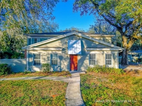 Building Photo - 6233 Dewdrop Way