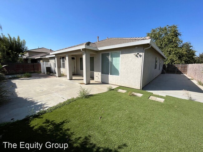 Foto del edificio - 4 br, 2 bath House - 2933 W Harold Ct
