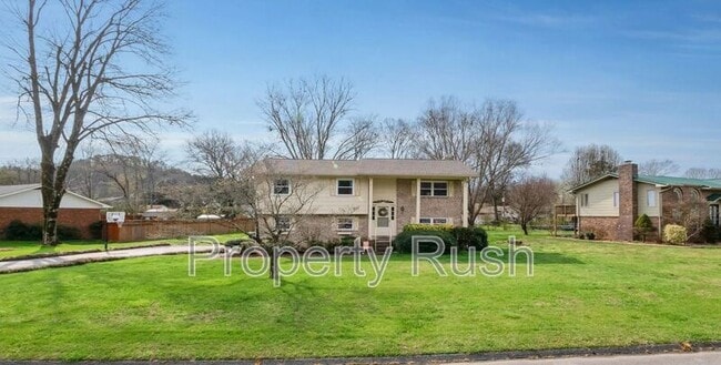 Building Photo - 628 N Valley Dr