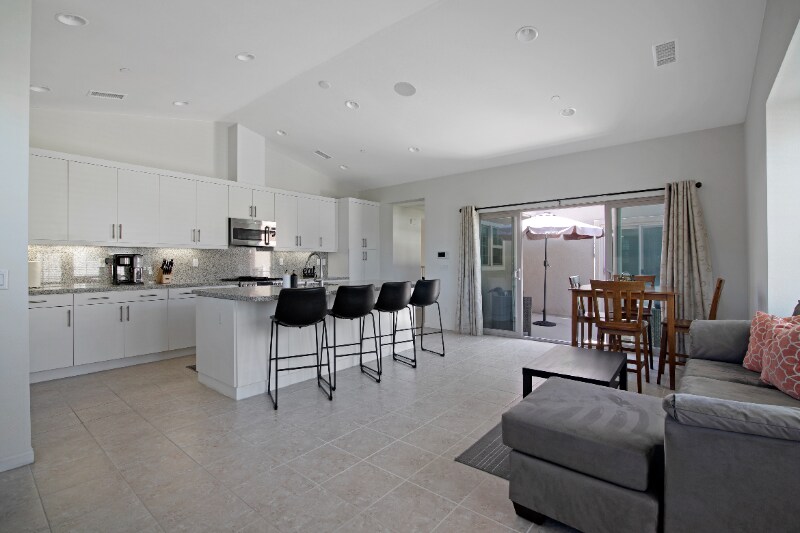 Primary Photo - 4311 Pacifica Wy